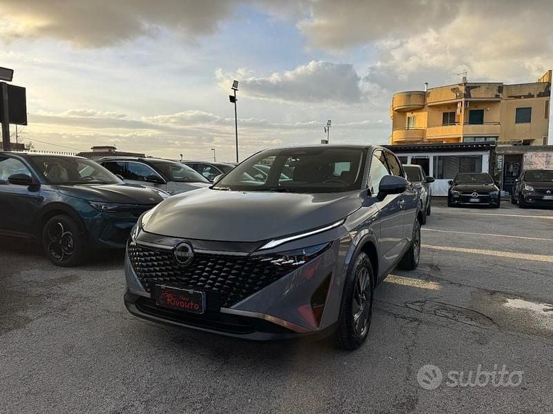 Usata Nissan Qashqai Acenta 140 CV (102 kW) 2025 Grigio SUV