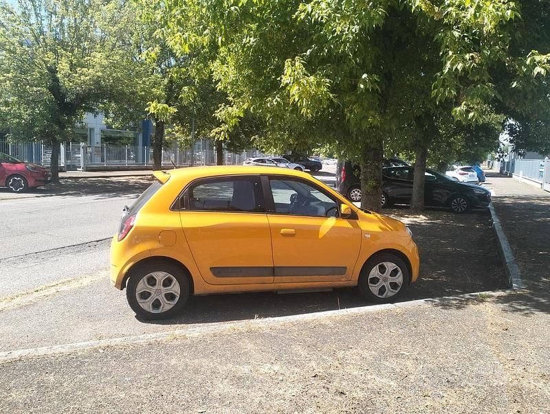 Usata Renault Twingo 60 kW (82 CV) 2021 Utilitaria