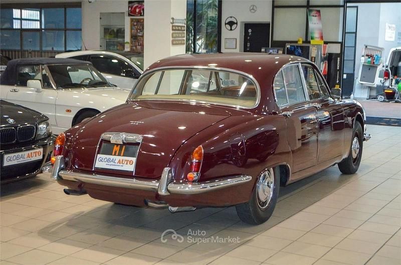 Usata Jaguar S-Type S 213 CV (156 kW) 1967 Rosso Berlina