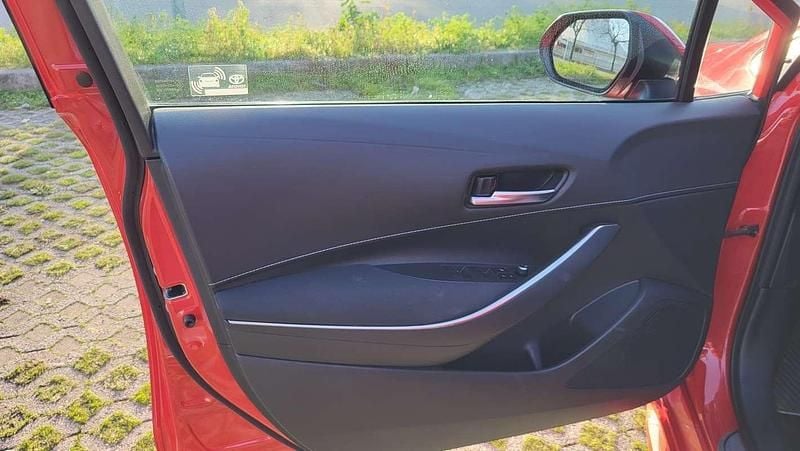 Usata Toyota Corolla Business Edition 98 CV (72 kW) 2021 Rosso Station wagon