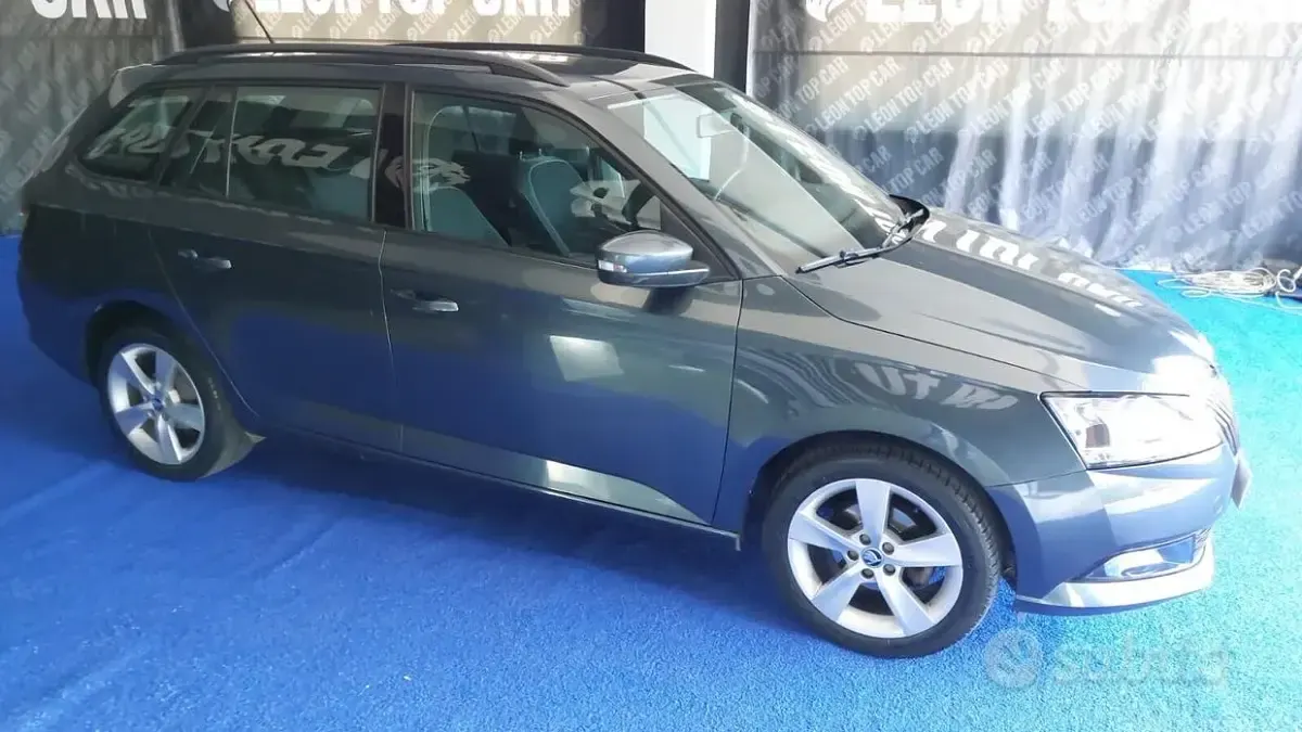 Usata Skoda Fabia 75 CV (55 kW) 2019 Grigio Utilitaria