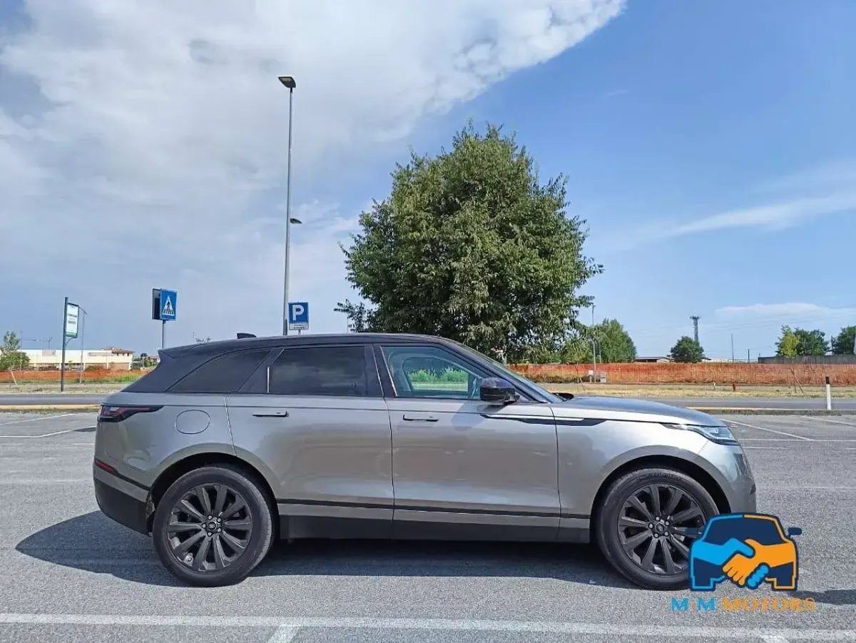 Usata Land Rover Range Rover Velar S 241 CV (177 kW) 2018 Silicon silver SUV