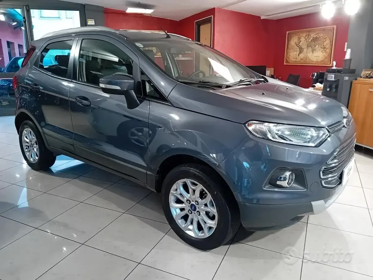 Usata Ford Ecosport 91 CV (66 kW) 2015 Grigio SUV