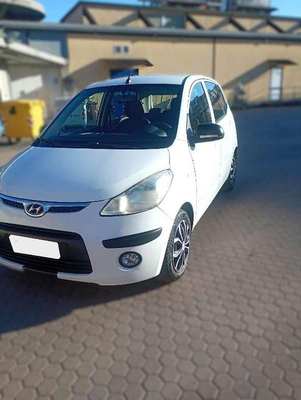 Usata Hyundai i10 69 CV (50 kW) 2012 Bianco Utilitaria