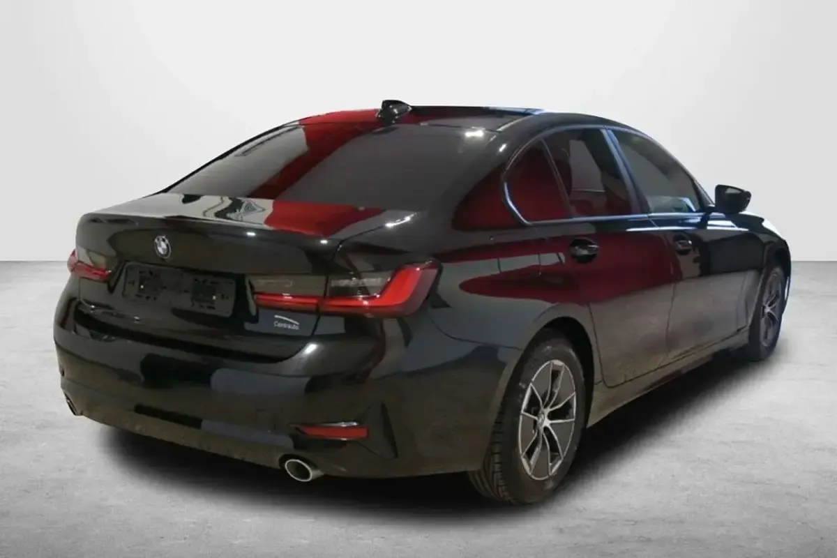 Usata BMW 316 Advantage 122 CV (89 kW) 2021 Nero Berlina
