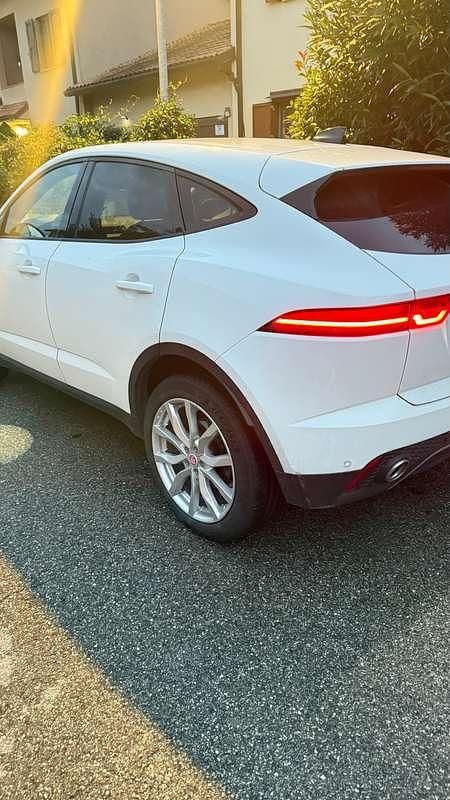 Usata Jaguar E-Pace SE 150 CV (110 kW) 2020 Bianco SUV