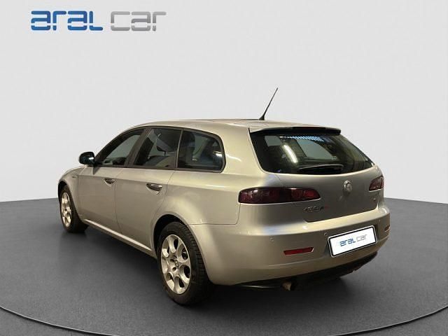 Usata Alfa Romeo 159 Distinctive 150 CV (110 kW) 2007 Grigio Station wagon