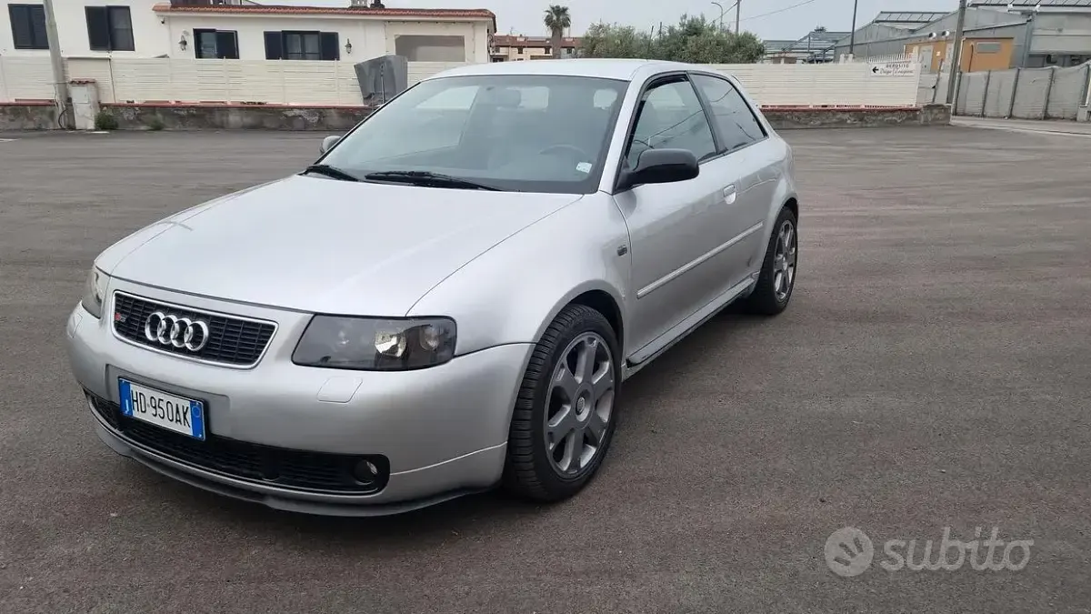 Usata Audi S3 225 CV (165 kW) 2026 Grigio Berlina