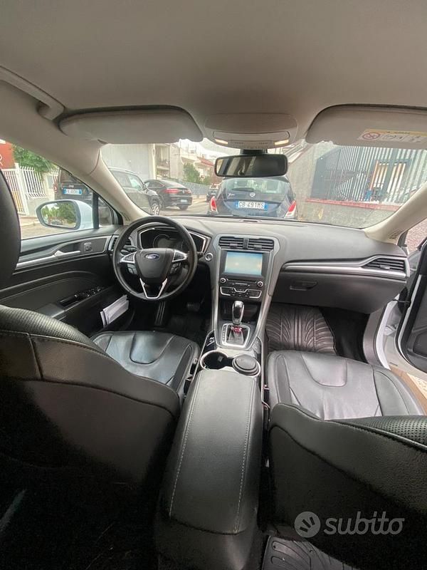 Usata Ford Mondeo 180 CV (132 kW) 2015 Bianco Berlina