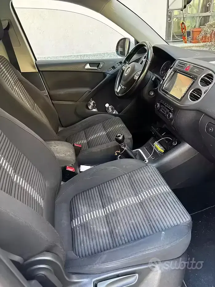 Usata VW Tiguan 140 CV (102 kW) 2011 Bianco SUV