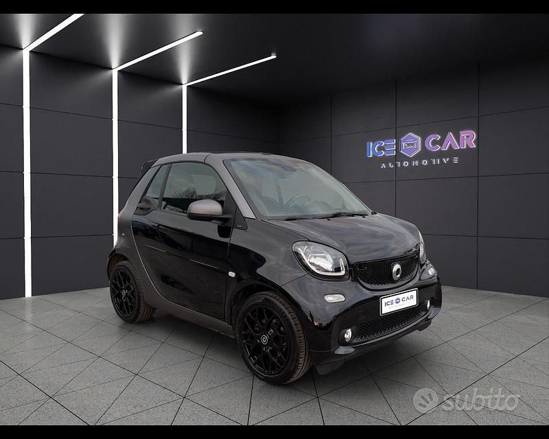 Usata Smart ForTwo Cabrio Prime 90 CV (66 kW) 2018 Nero Cabrio