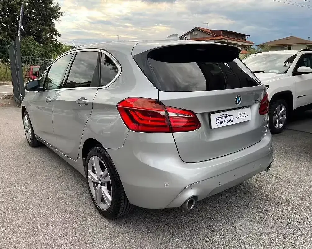 Usata BMW 218 Advantage 2019 Grigio Monovolume