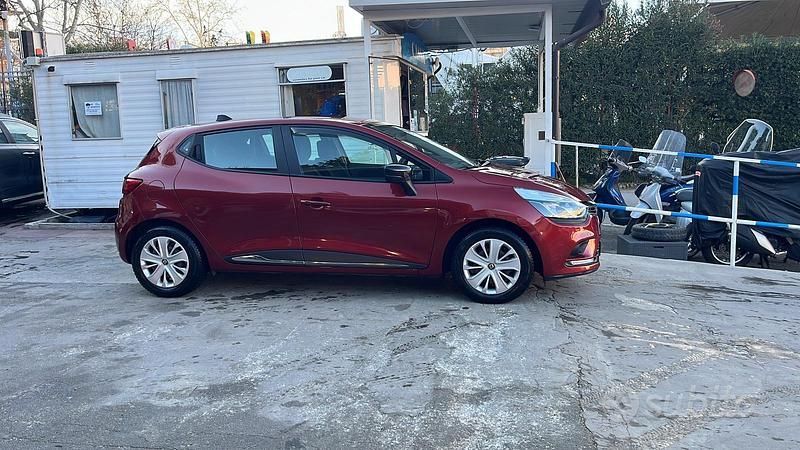 Usata Renault Clio IV Business 90 CV (66 kW) 2019 Rosso Berlina