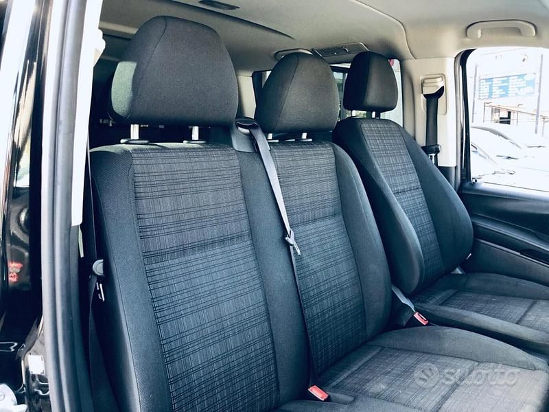 Usata Mercedes Vito 136 CV (100 kW) 2021 Nero Furgone