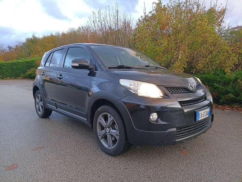 Other Usata 2010 Toyota Urban Cruiser Luxury SUV | 4900 € (Buon prezzo) - Immagine 1/4