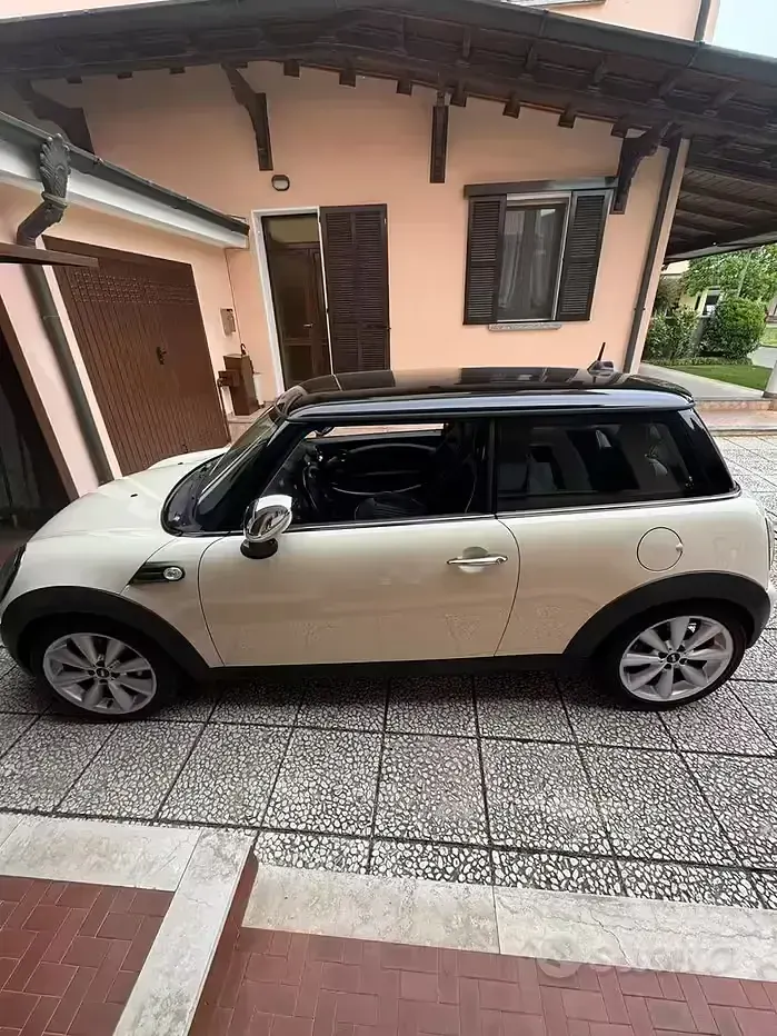 Usata Mini Cooper 112 CV (82 kW) 2011 Utilitaria