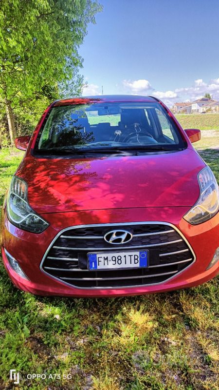 Usata Hyundai ix20 90 CV (66 kW) 2018 Rosso Utilitaria