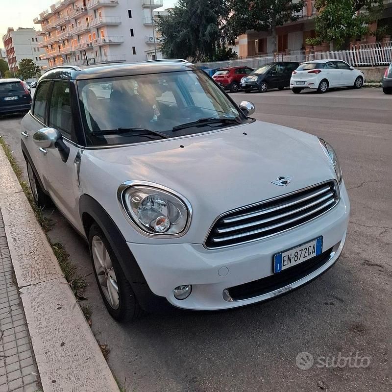 Usata Mini Countryman 2010 Bianco SUV