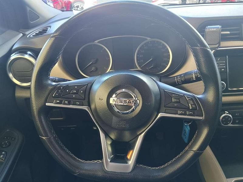 Usata Nissan Micra N-Connecta 90 CV (66 kW) 2018 Grigio Utilitaria