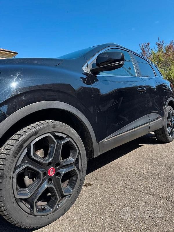 Usata Renault Kadjar 110 CV (80 kW) 2017 Nero SUV