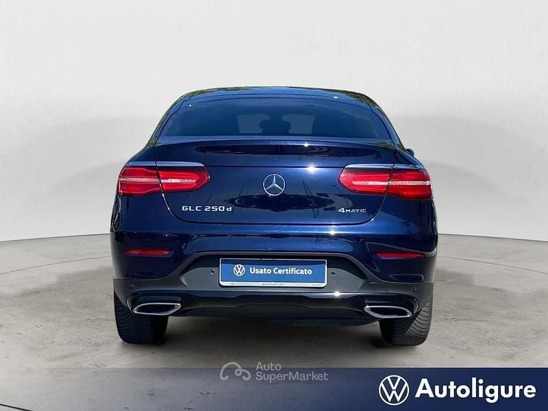 Usata Mercedes GLC250 Executive 204 CV (150 kW) 2019 Blu/azzurro Coupé
