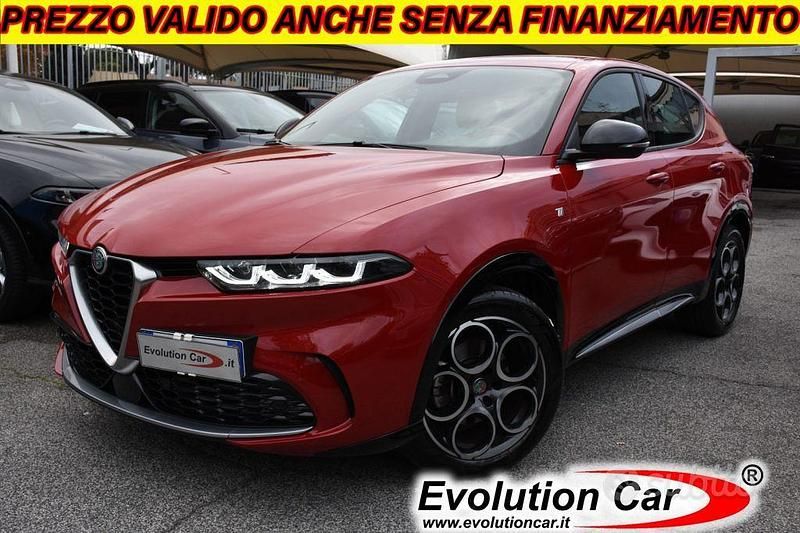 Rosso Usata 2024 Alfa Romeo Tonale Ti SUV | 28.000 € (Buon prezzo) - Immagine 1/4