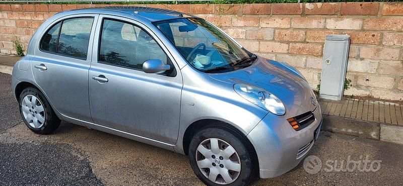Usata Nissan Micra 2004 Grigio Berlina