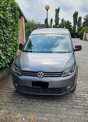 Usata VW Caddy 140 CV (102 kW) 2012 Grigio Monovolume