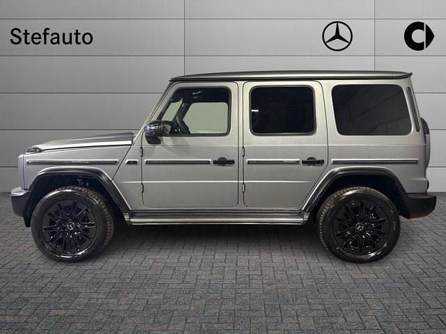 Nuova Mercedes G580 222 kW (303 CV) 2025 Grigio SUV