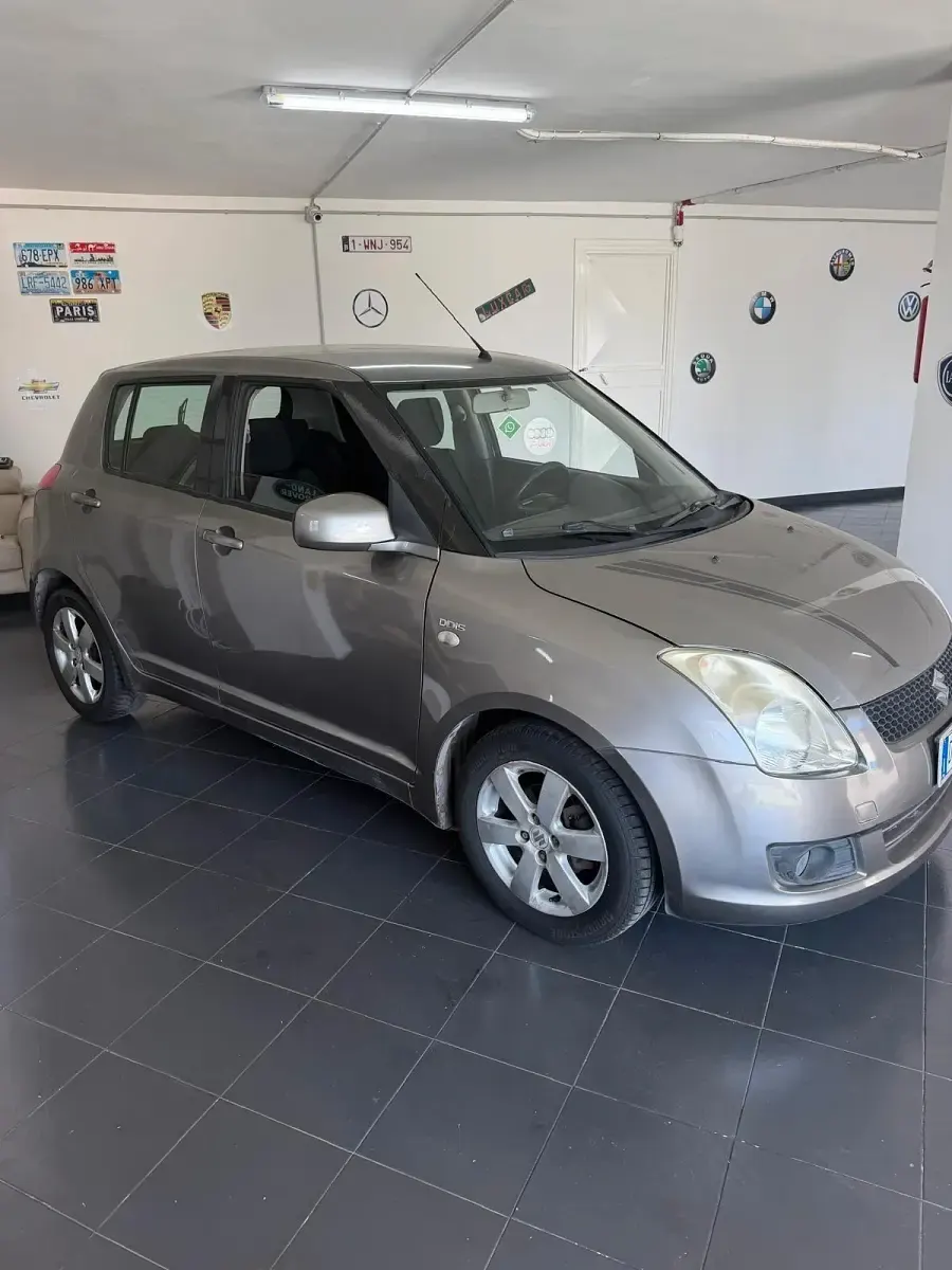 Usata Suzuki Swift GL 69 CV (50 kW) 2008 Grigio Utilitaria