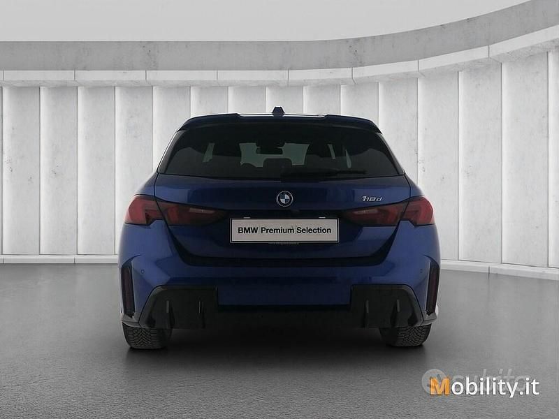 Usata BMW 118 M Sport 150 CV (110 kW) 2024 Portimao blue metallizzato Utilitaria