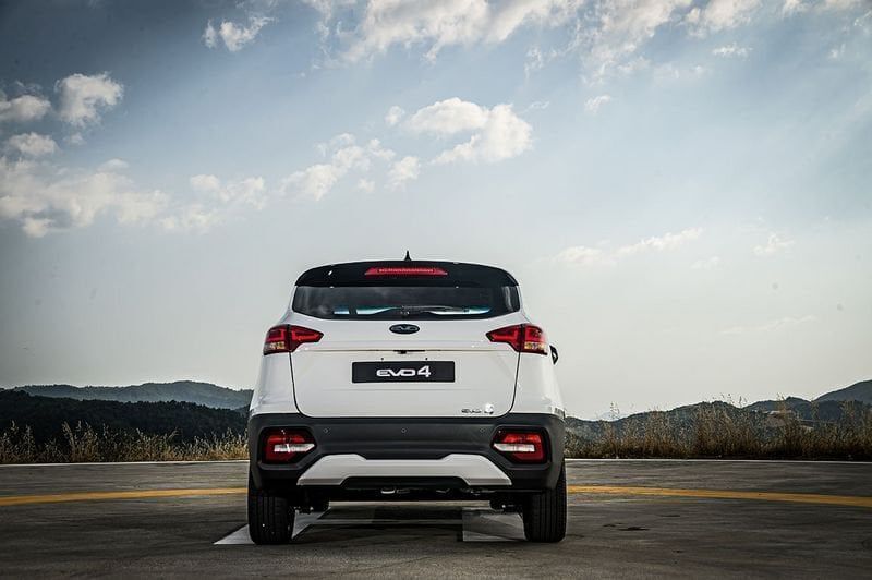 Usata EVO Evo 4 83 kW (114 CV) 2024 Grigio SUV