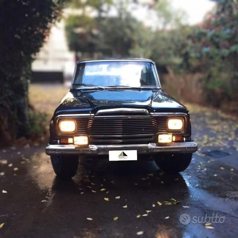 Usata Jeep Cherokee 175 CV (128 kW) 1970 Blu SUV