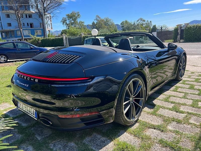 Usata Porsche 911 Carrera 4S Cabriolet 450 CV (330 kW) 2019 Nero Cabrio