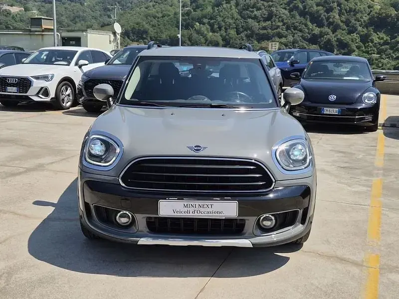 Usata Mini One D Countryman Hype 116 CV (85 kW) 2019 Grigio SUV