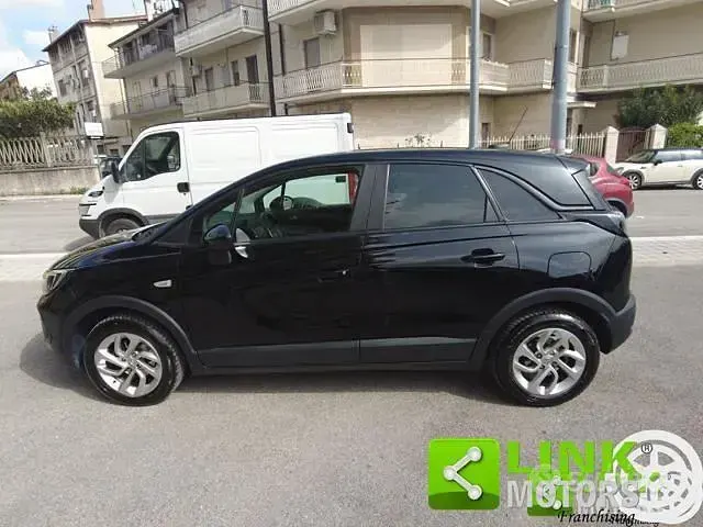 Usata Opel Crossland 110 CV (80 kW) 2021 Nero SUV