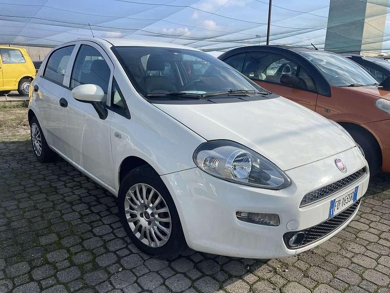 Usata Fiat Grande Punto 77 CV (56 kW) 2016 Other Utilitaria