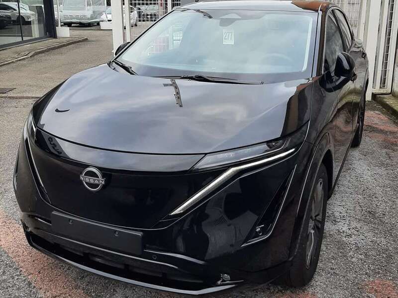 Nero Nuova 2025 Nissan Ariya Advance SUV | 36.900 € (Super prezzo) - Immagine 1/4