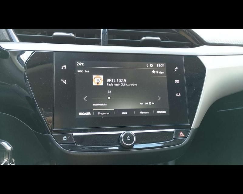 Usata Opel Corsa Edition 75 CV (55 kW) 2023 Argento Utilitaria