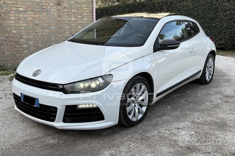 Begagnad VW Scirocco 160 HK (117 kW) 2010 Vit Sportkupé