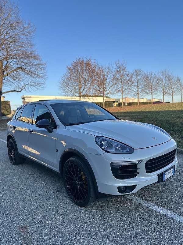 Usata Porsche Cayenne 250 CV (183 kW) 2016 SUV