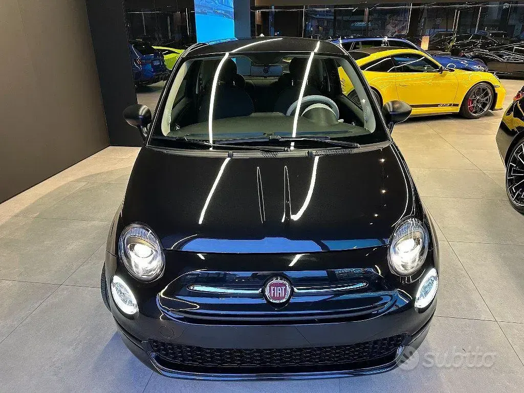 Usata Fiat 500 Lounge 69 CV (50 kW) 2023 Nero metallizzato Utilitaria