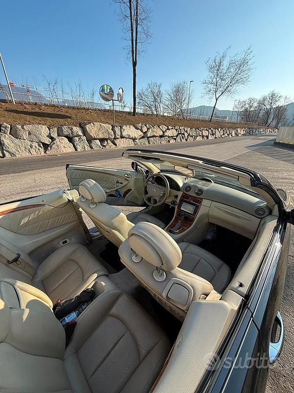 Usata Mercedes CLK200 Elegance 163 CV (119 kW) 2003 Nero Cabrio