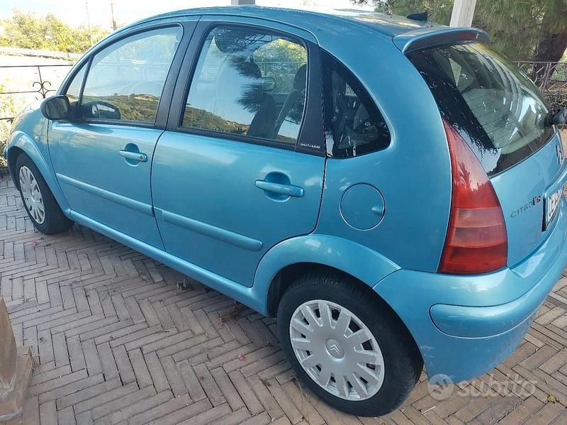 Usata Citroën C3 Exclusive 73 CV (53 kW) 2003 Blu Berlina
