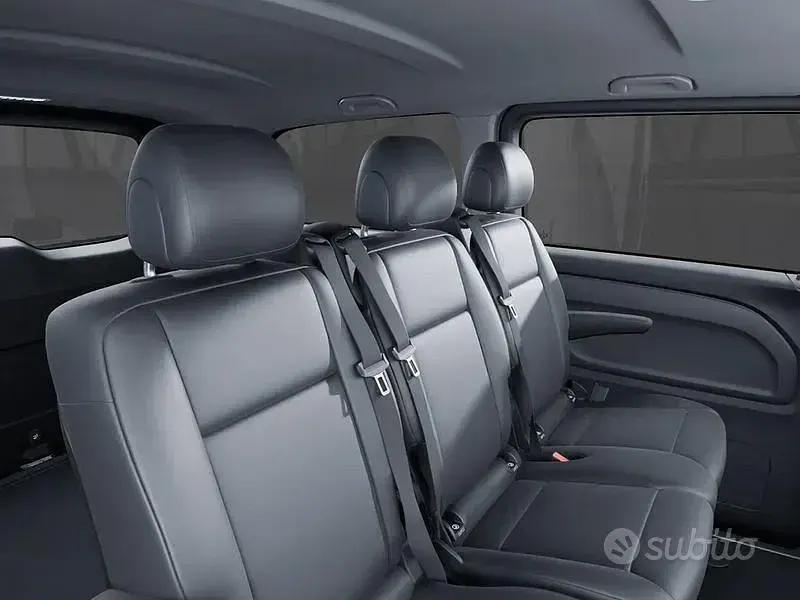 Nuova Mercedes Vito 2026 Nero Furgone