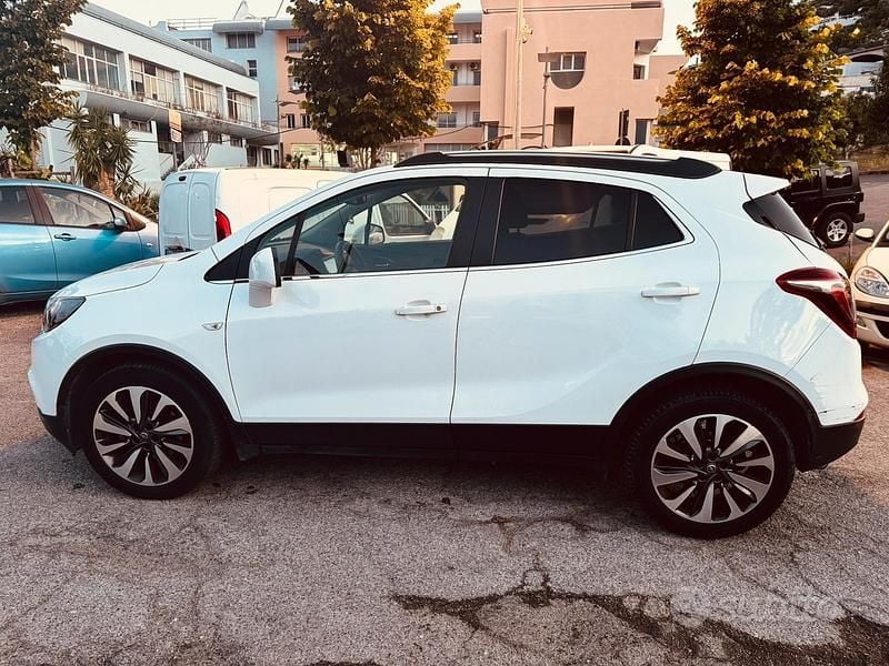 Usata Opel Mokka X 136 CV (100 kW) 2018 Bianco SUV