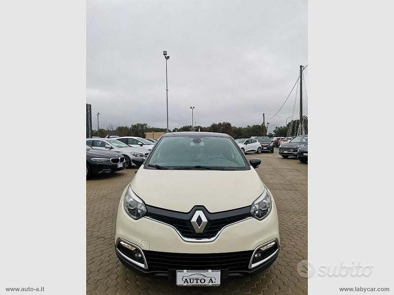 Usata Renault Captur 90 CV (66 kW) 2015 Bianco SUV