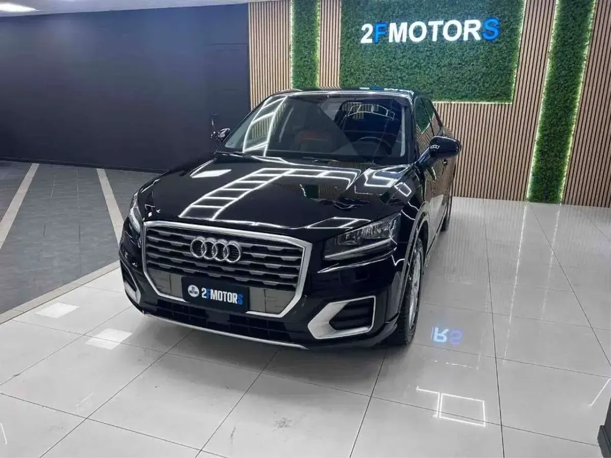 Usata Audi Q2 Design 116 CV (85 kW) 2018 Nero SUV