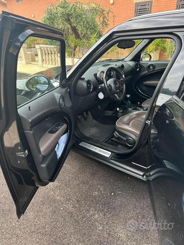 Usata Mini Countryman 136 CV (100 kW) 2018 Nero SUV