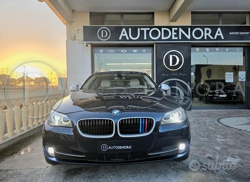Begagnad BMW 530 258 HK (189 kW) 2012 Blå Kombi